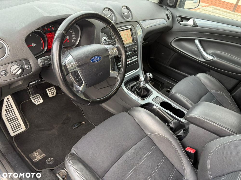 Ford Mondeo 2.0 TDCi Champions Edition - 9