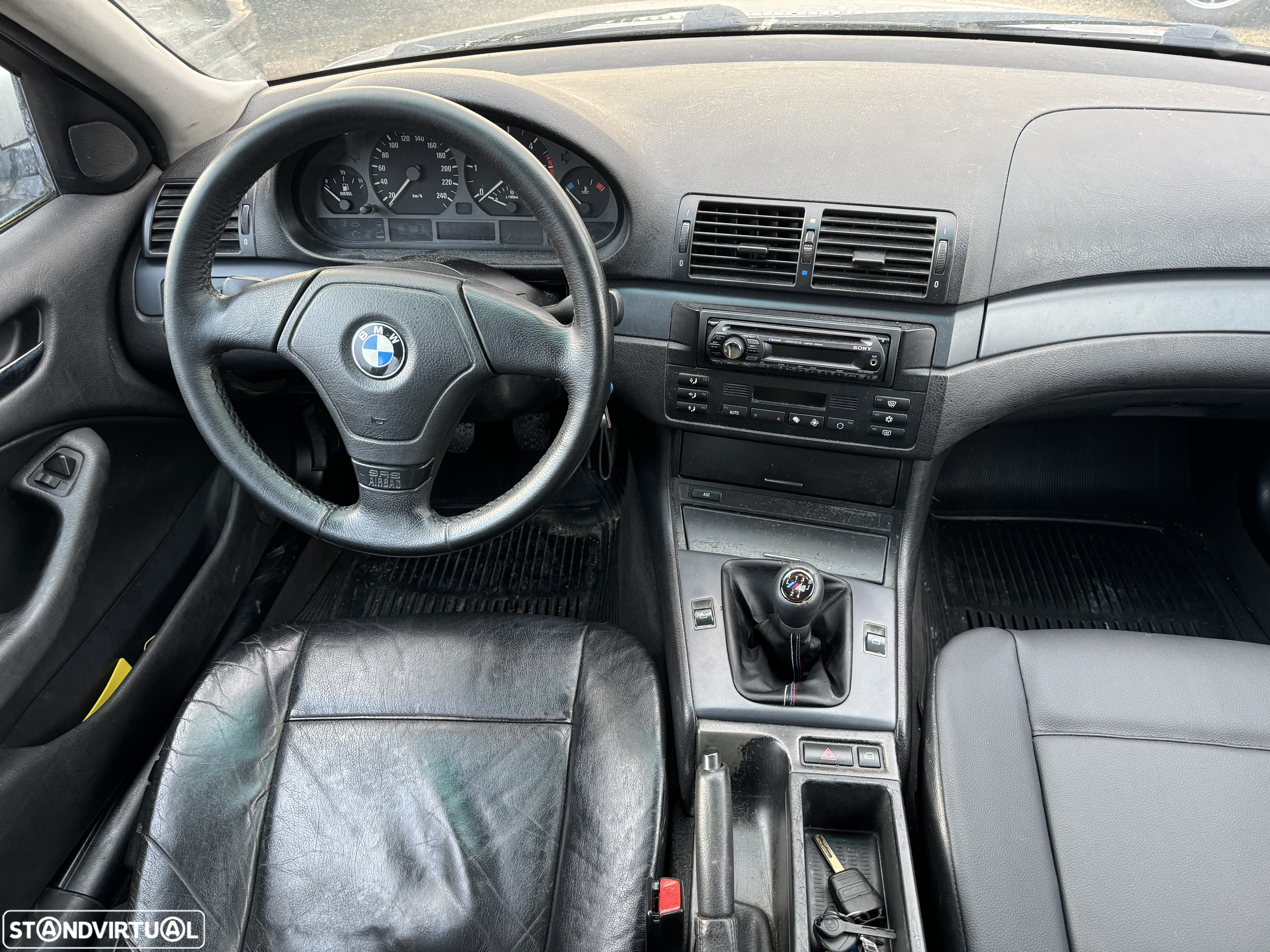 BMW 320 d Séc.XXI - 12
