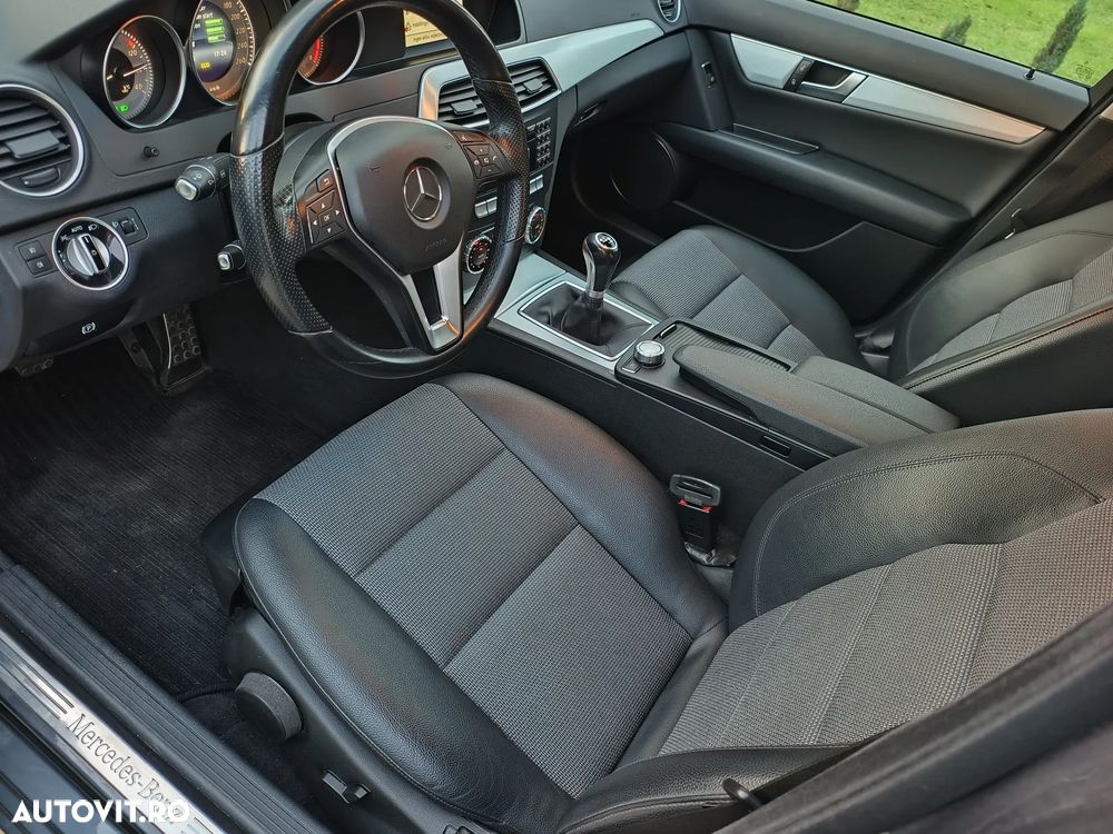 Mercedes-Benz C 250 CDI Avantgarde Edition - 16