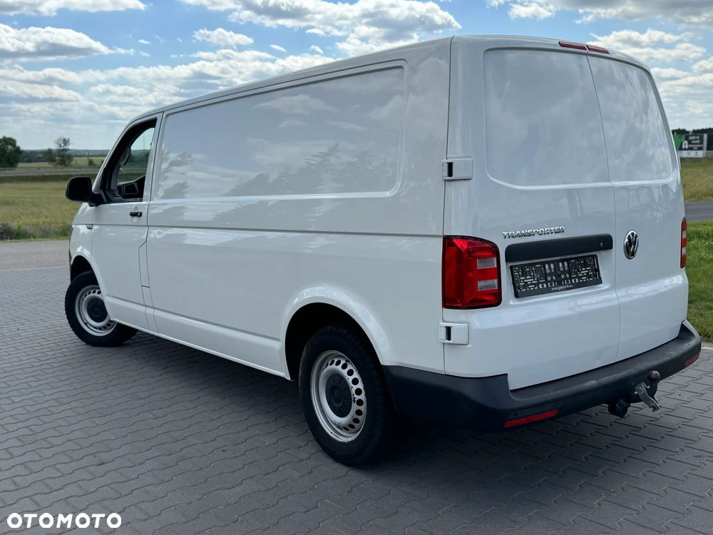 Volkswagen Transporter - 5