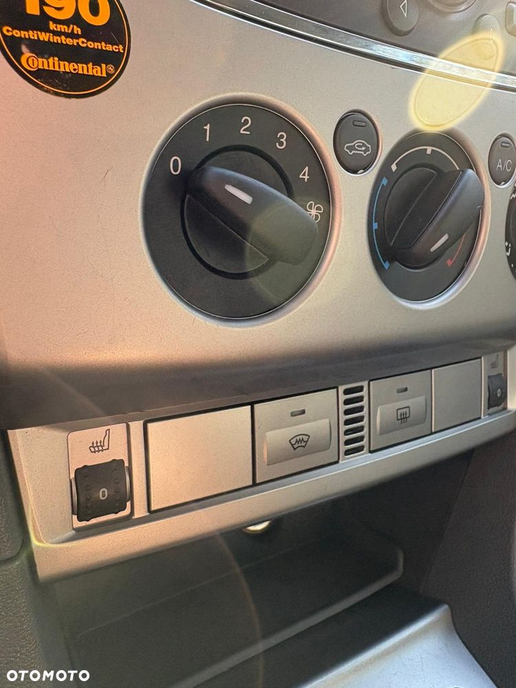 Ford Focus 1.6 TDCi DPF Style+ - 14