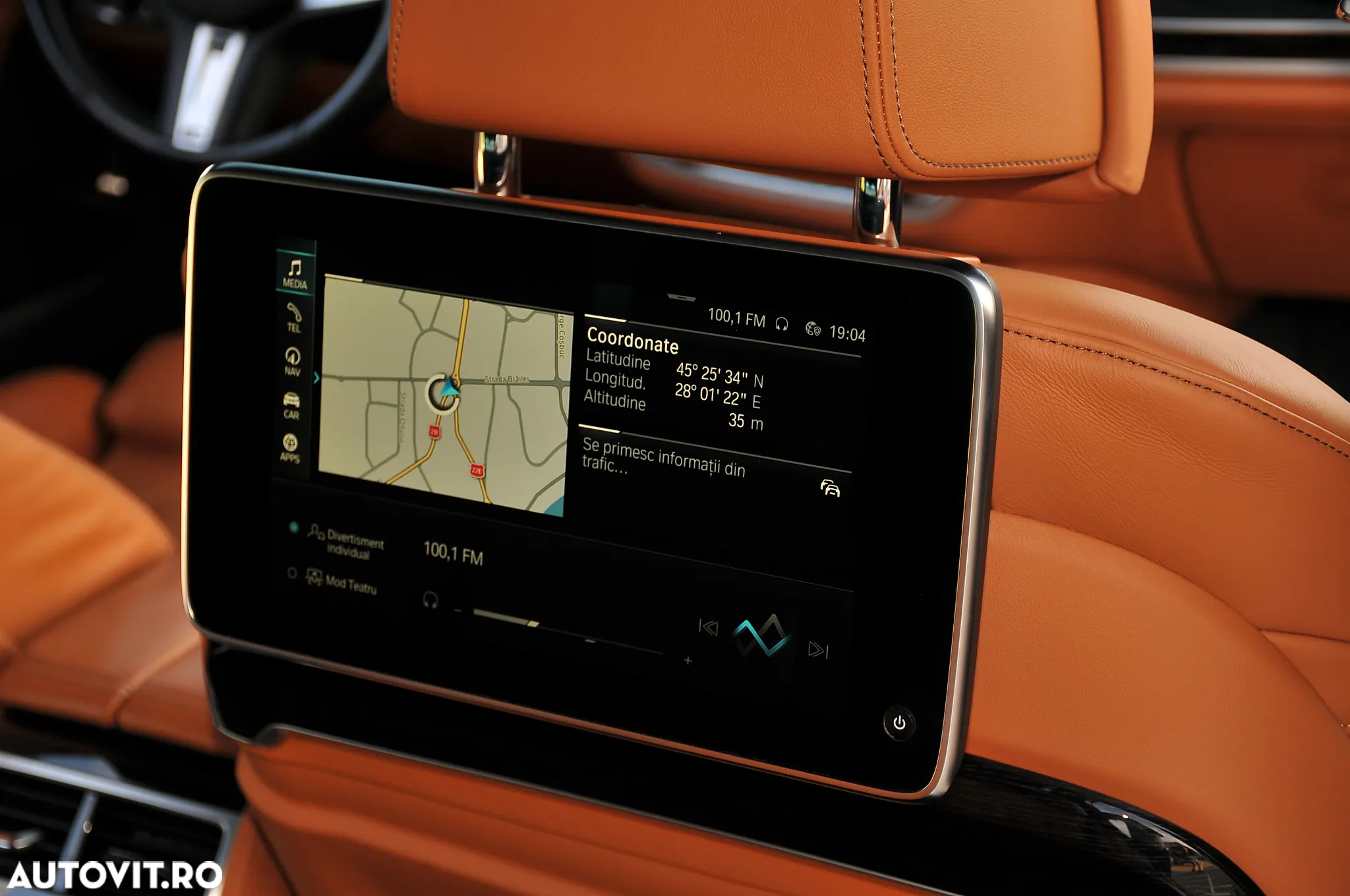 BMW Seria 7 745Le xDrive AT PHEV - 34