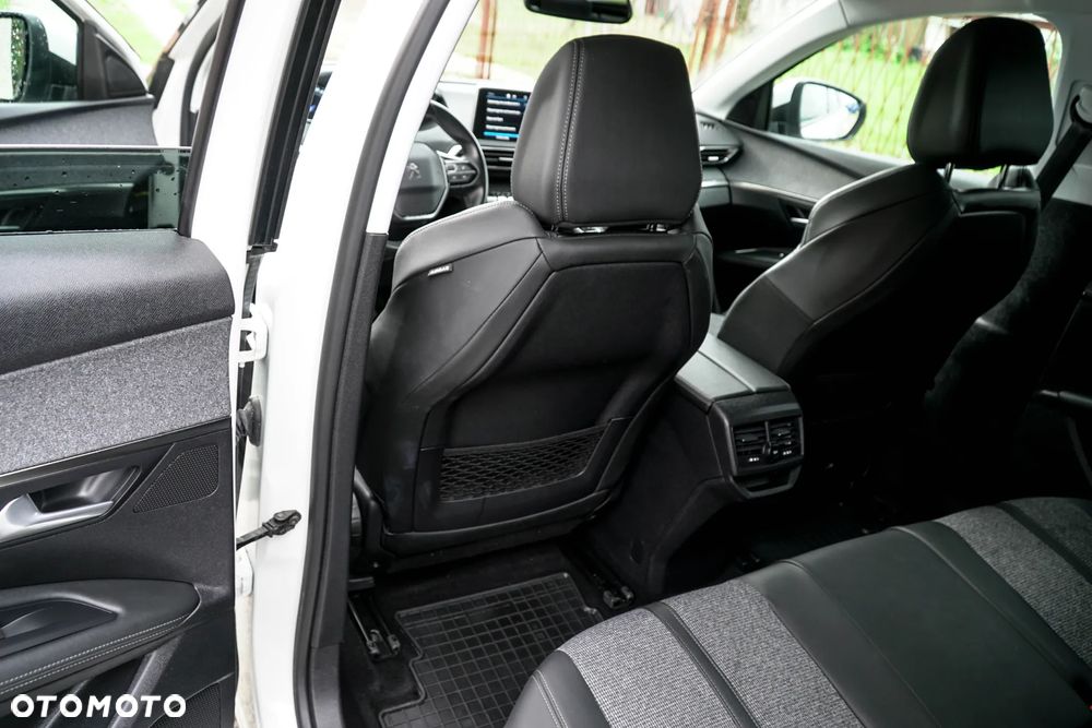 Peugeot 3008 BlueHDi 130 Stop & Start Allure - 29