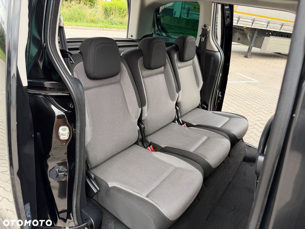 Peugeot Partner 1.6 HDi Outdoor - 16