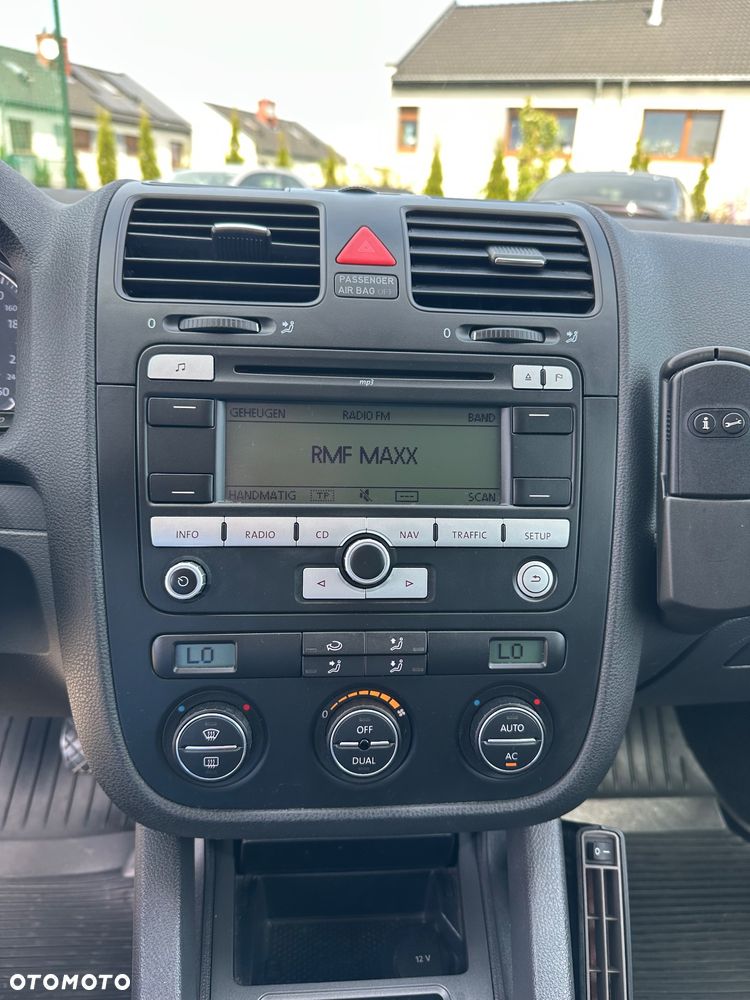 Volkswagen Golf 1.9 TDI Edition - 8