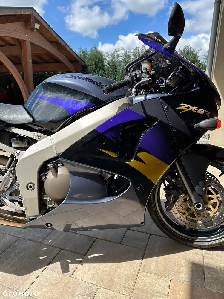 Kawasaki ZXR - 3
