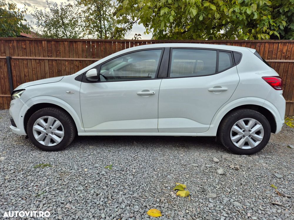 Dacia Sandero - 9