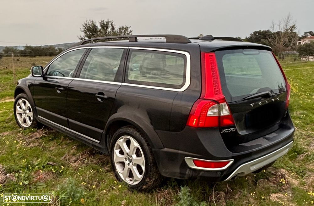 Volvo XC 70 D5 Momentum Geartronic - 6