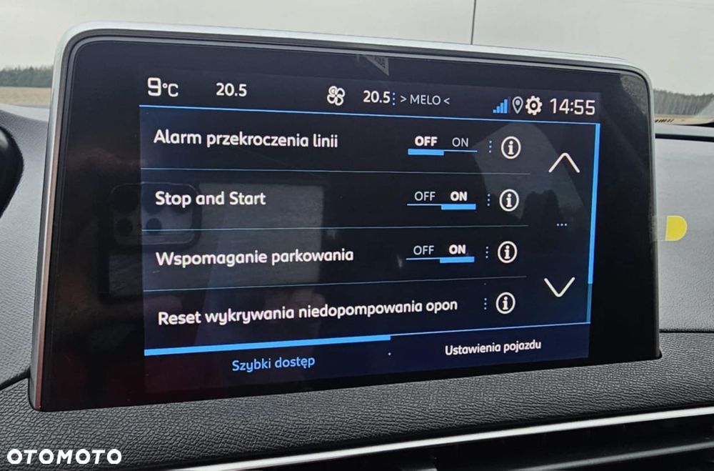 Peugeot 3008 1.2 PureTech Active S&S EAT8 - 32