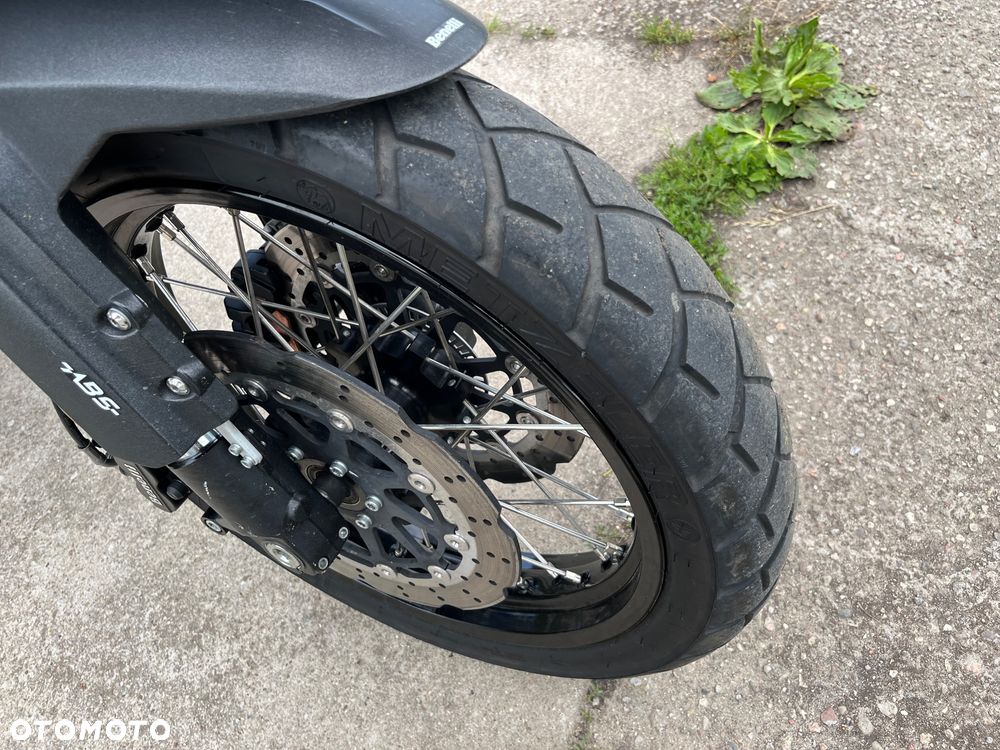 Benelli TRK 502X - 12