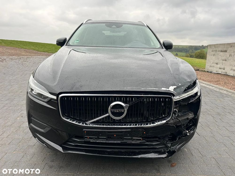 Volvo XC 60 B4 D AWD Geartronic Momentum - 2