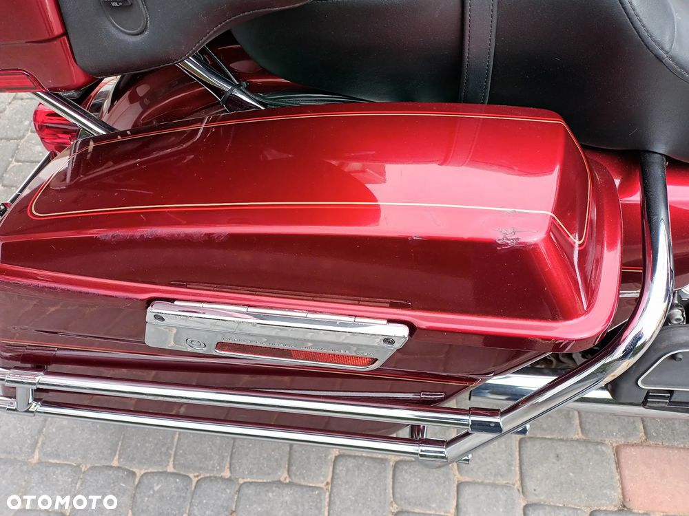 Harley-Davidson FLHTCU Ultra - 16