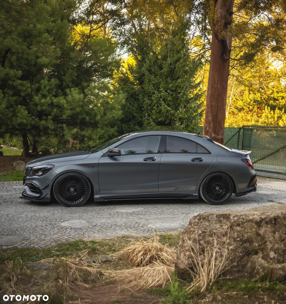 Mercedes-Benz CLA 180 7G-DCT AMG Line - 18