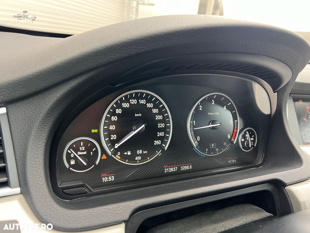 BMW Seria 5 530d xDrive Gran Turismo Aut. - 17