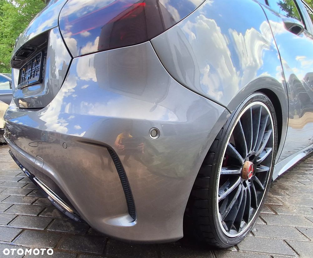 MERCEDES A-KLASA W176 TYLNI ZDERZAK AMG LIFT W ORYGINALE W KOLOR 787 Z 2016 ROK NA PDC  BARDZO LADNY - 4