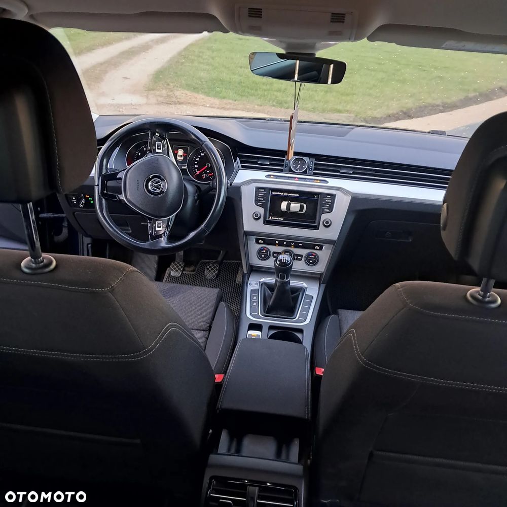 Volkswagen Passat 1.8 TSI BMT Comfortline - 20