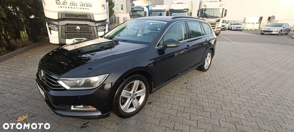 Volkswagen Passat - 5