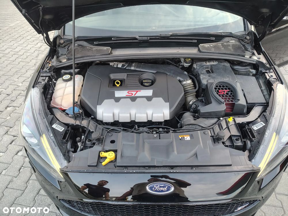 Ford Focus - 22