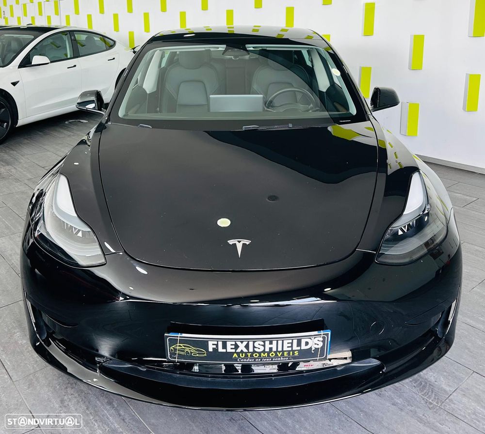 Tesla Model 3 Standard Range Plus RWD - 3