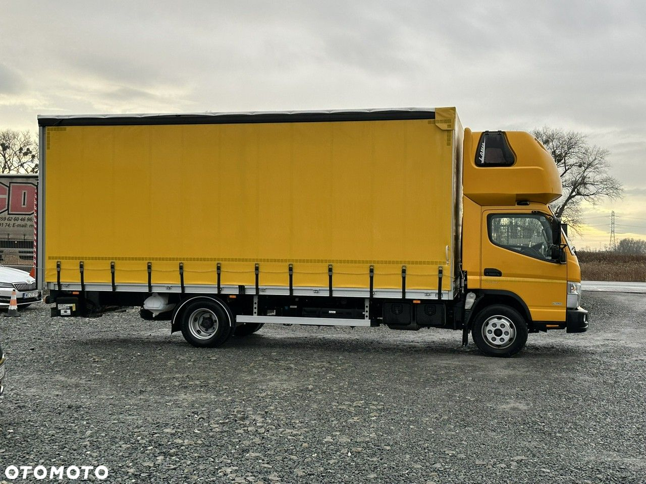 Mitsubishi Fuso Canter - 9