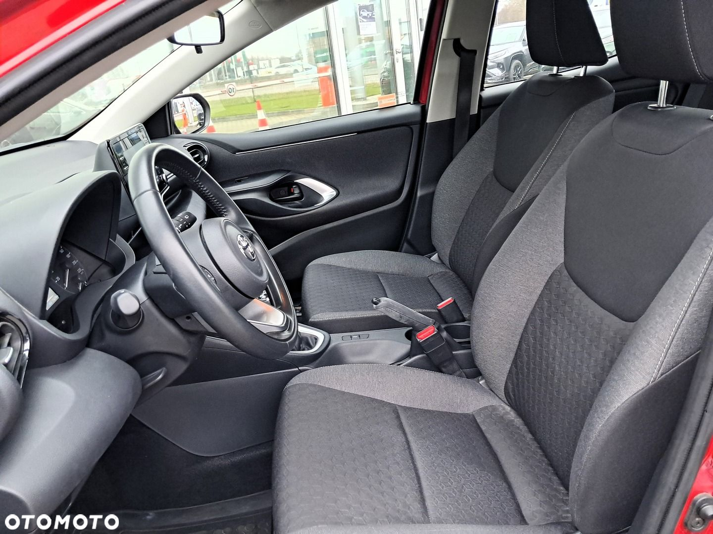 Toyota Yaris - 13
