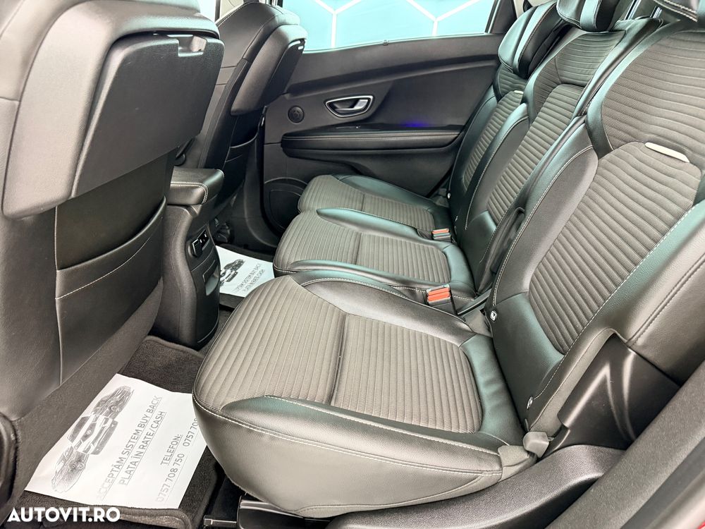 Renault Scenic ENERGY TCe 130 BOSE EDITION - 13