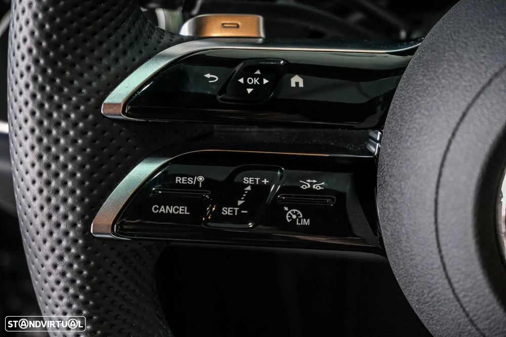 Mercedes-Benz E 220 d 9G-TRONIC AMG Line NIGHT Edition - 8