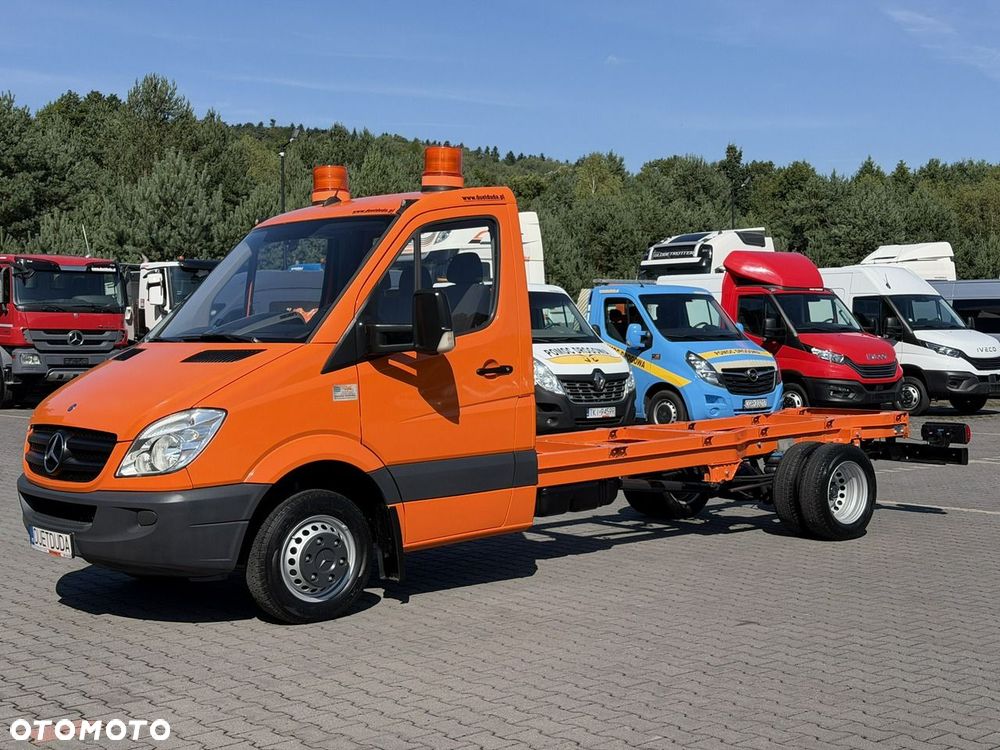 Mercedes-Benz Sprinter - 7