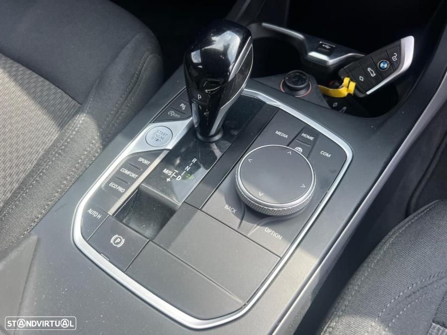 BMW 116 d Auto - 11