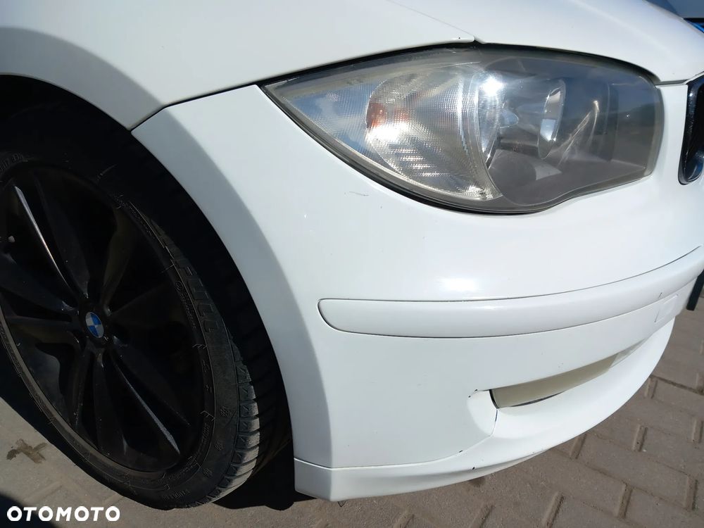 BMW E87 ZDERZAK PRZEDNI PRZÓD LIFT KOLOR: 300 - 6