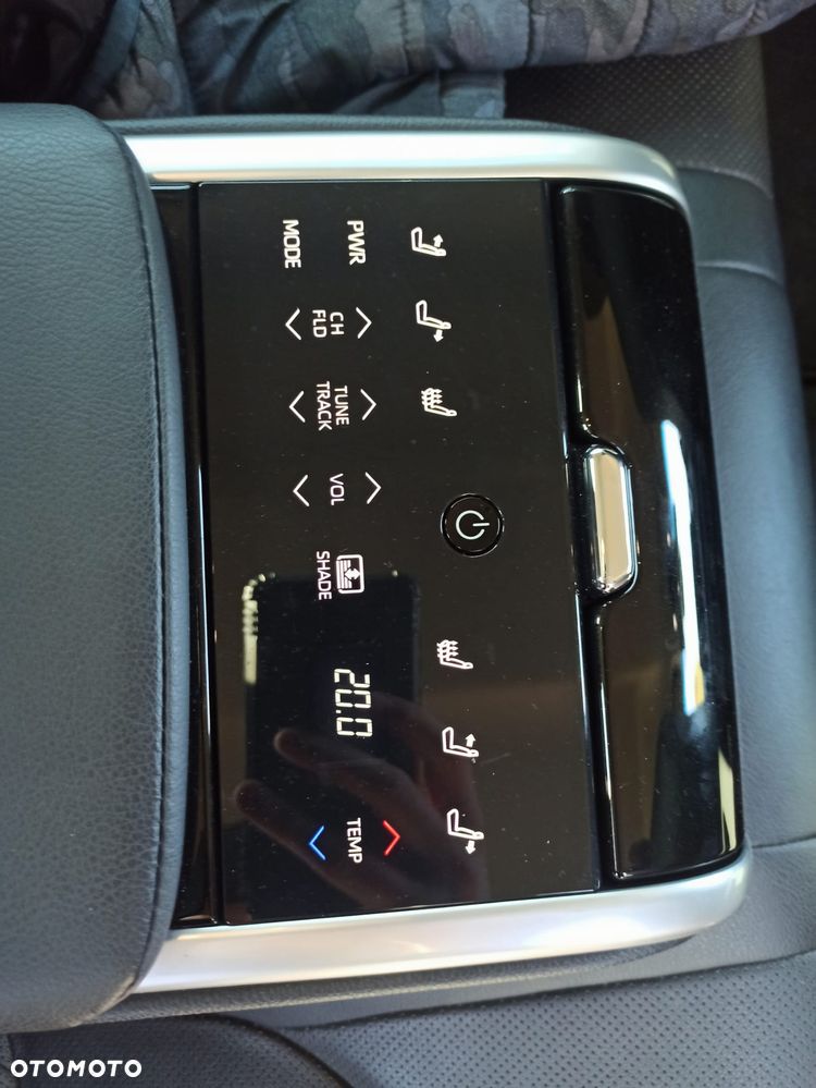 Toyota Camry 2.5 Hybrid Executive CVT - 15