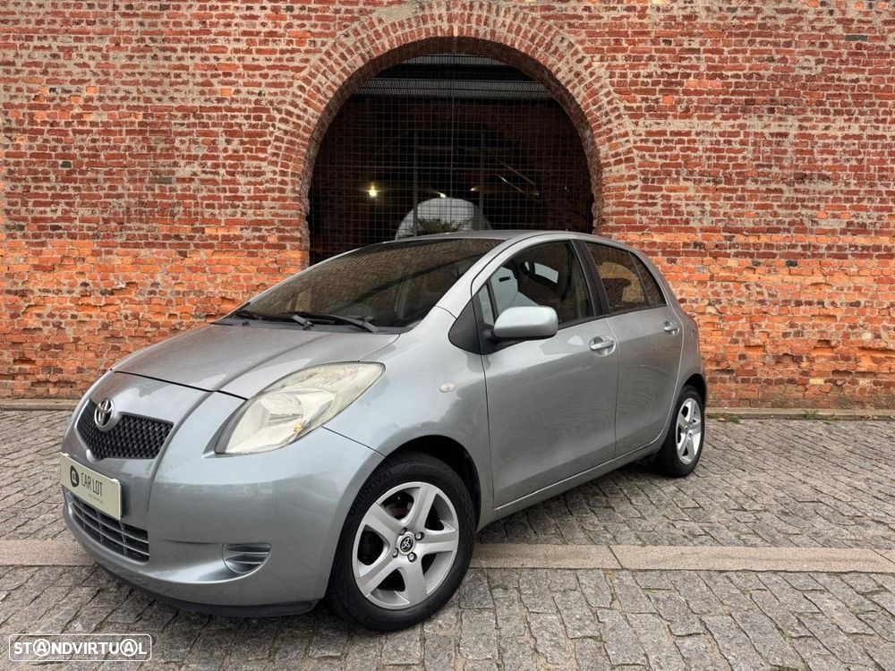 Toyota Yaris 1.4 D-4D - 1