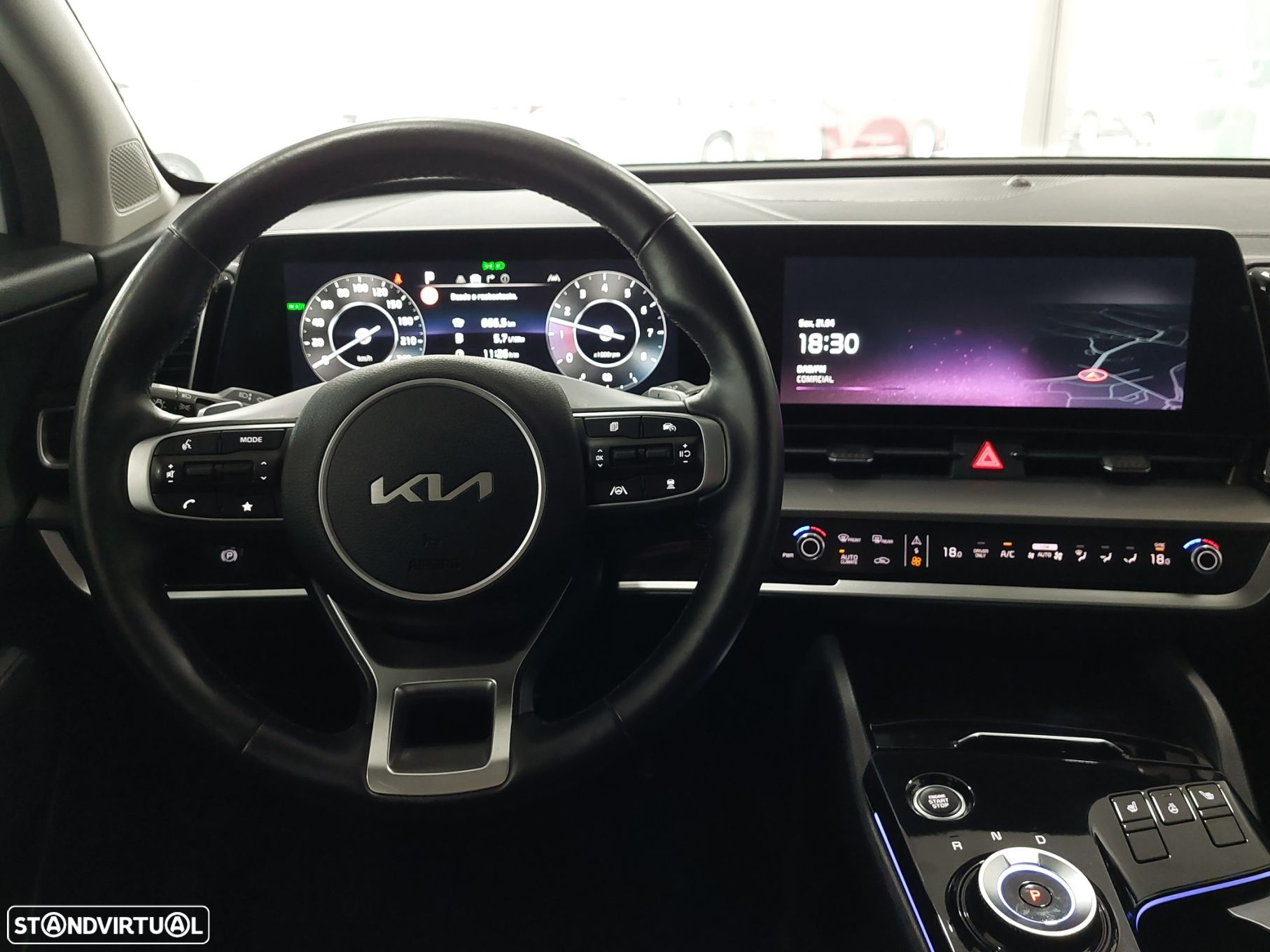 Kia Sportage 1.6 T-GDi HEV Tech - 11