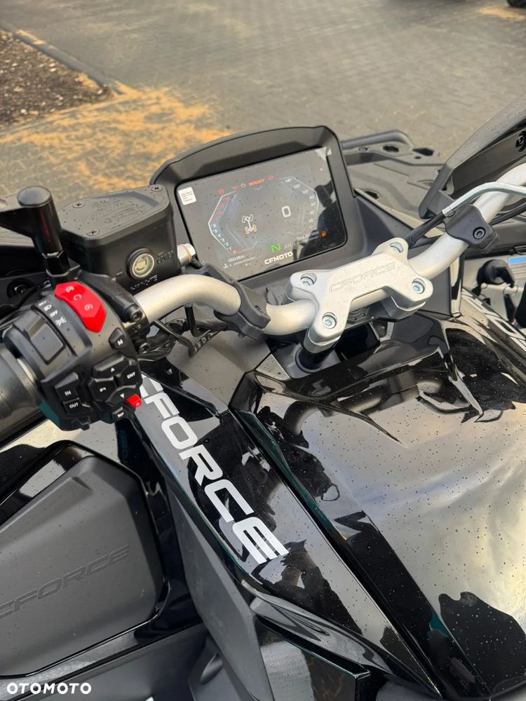 CFMoto CForce - 9