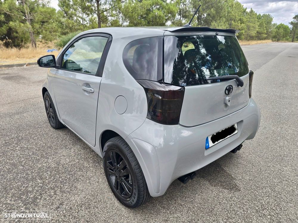 Toyota iQ 1.4 D-4D - 4