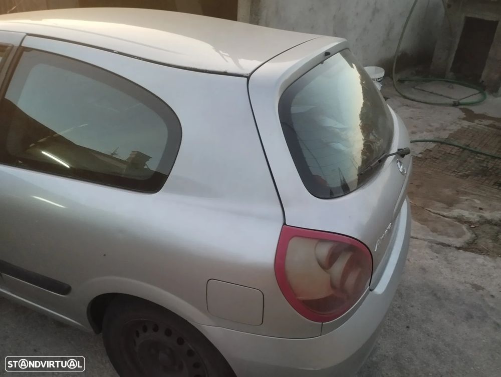 Nissan Almera 1.5 dCi Visia AC ABS - 4