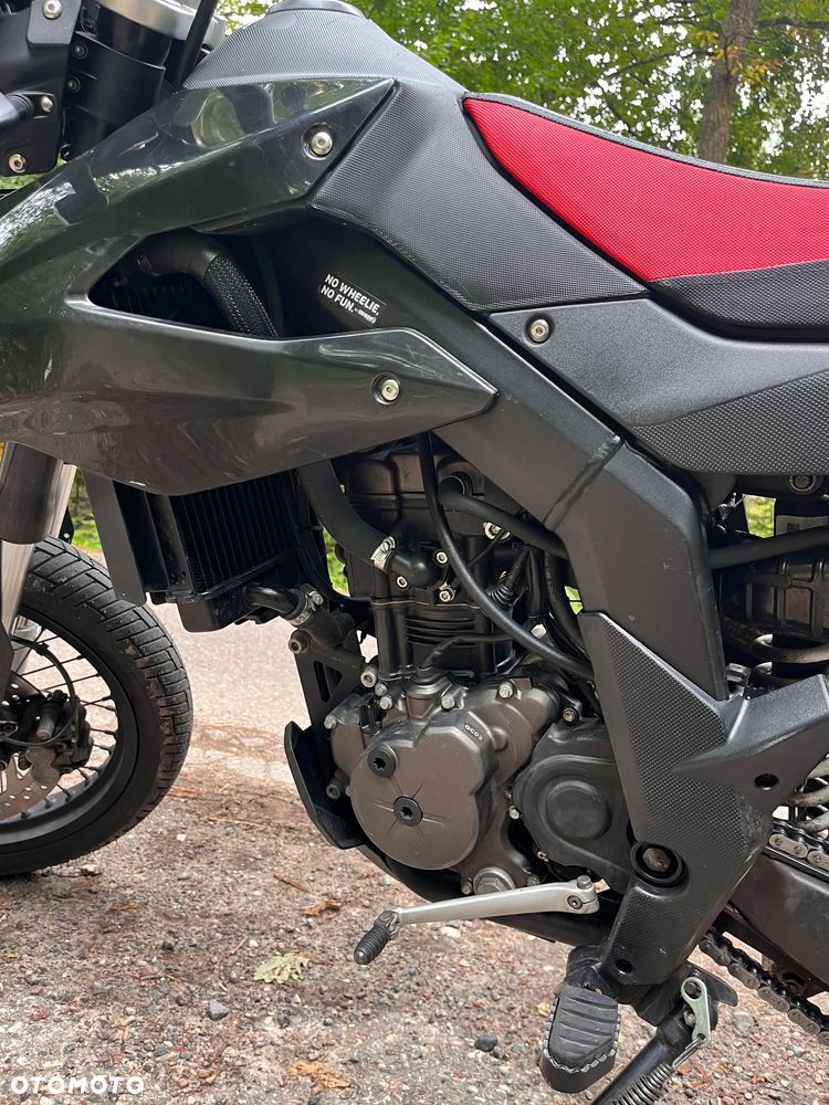 Aprilia SX - 9