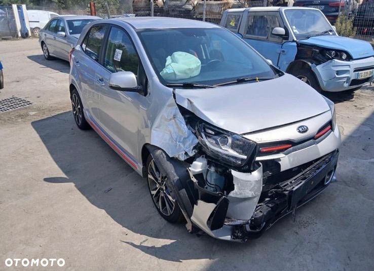 Kia Picanto - 2