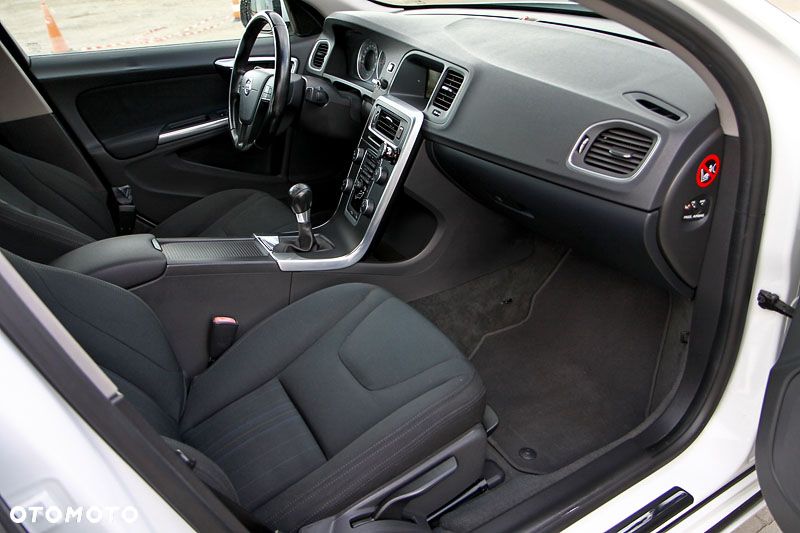 Volvo S60 - 8