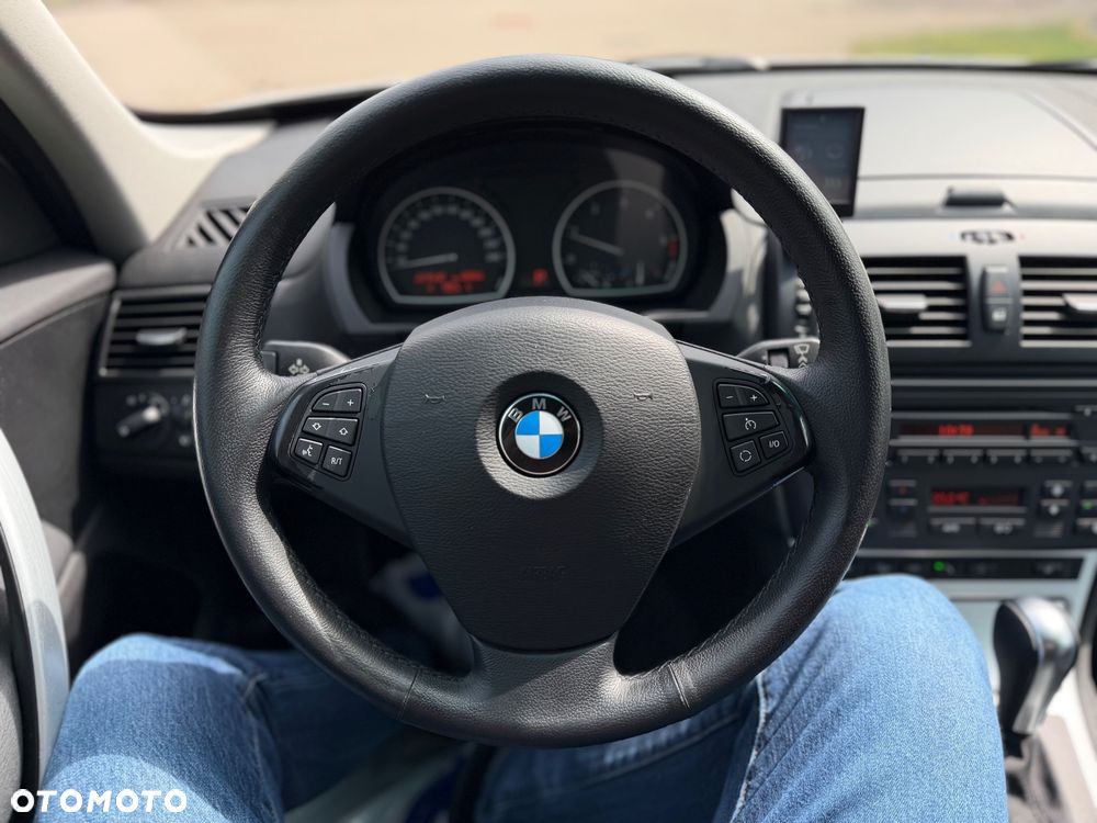 BMW X3 xDrive20d - 28