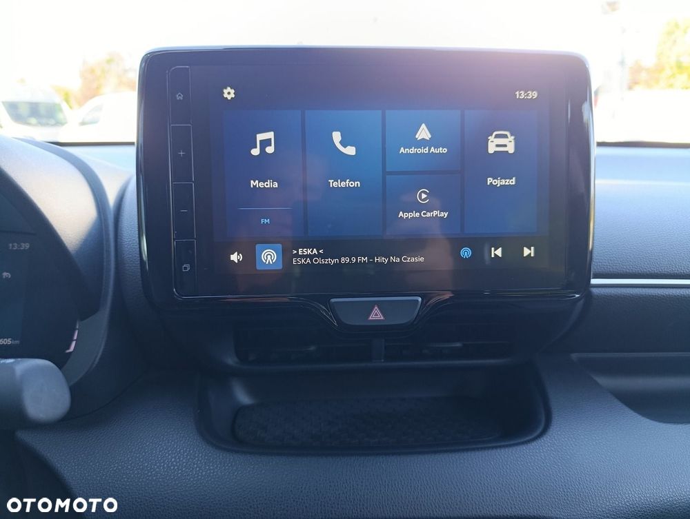 Toyota Yaris Hybrid 1.5 Style - 25