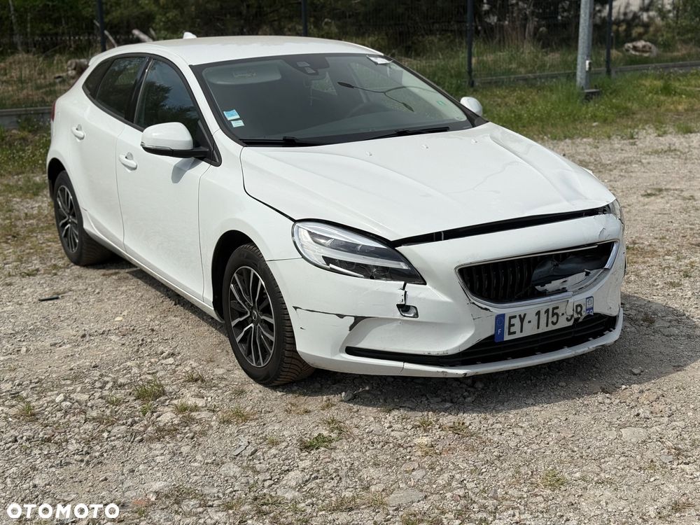 Volvo V40 T2 Geartronic RDesign - 3