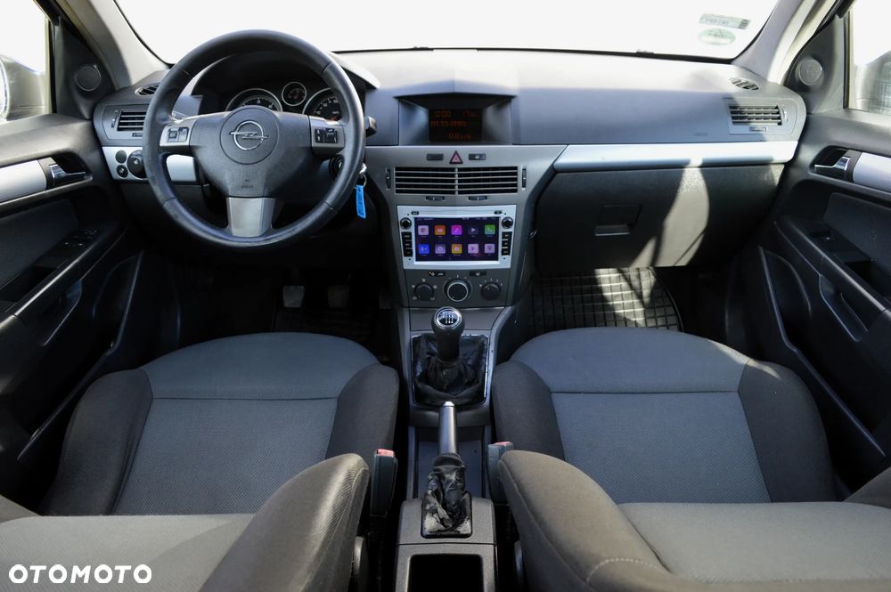 Opel Astra 1.9 CDTI Edition - 8