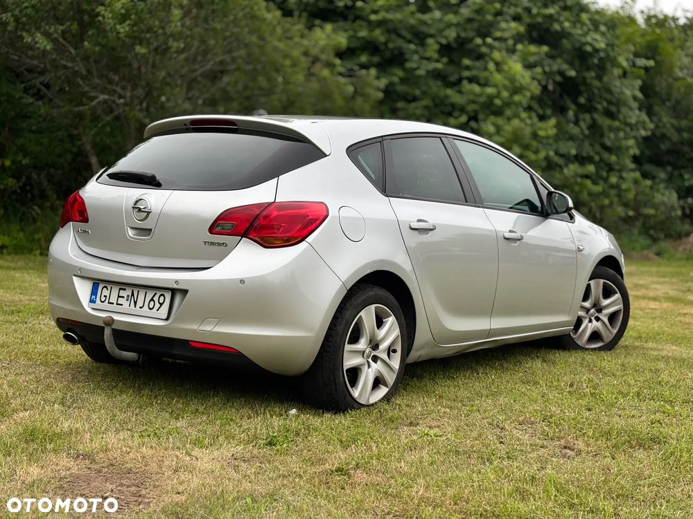 Opel Astra 1.4 Turbo - 5
