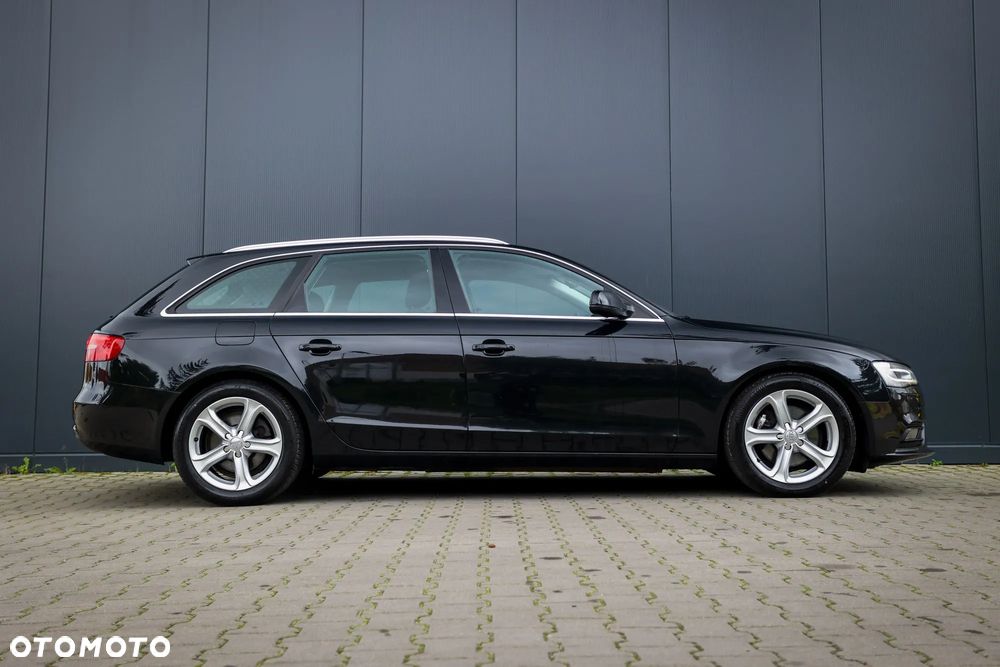Audi A4 Avant 2.0 TDI DPF clean diesel Attraction - 8