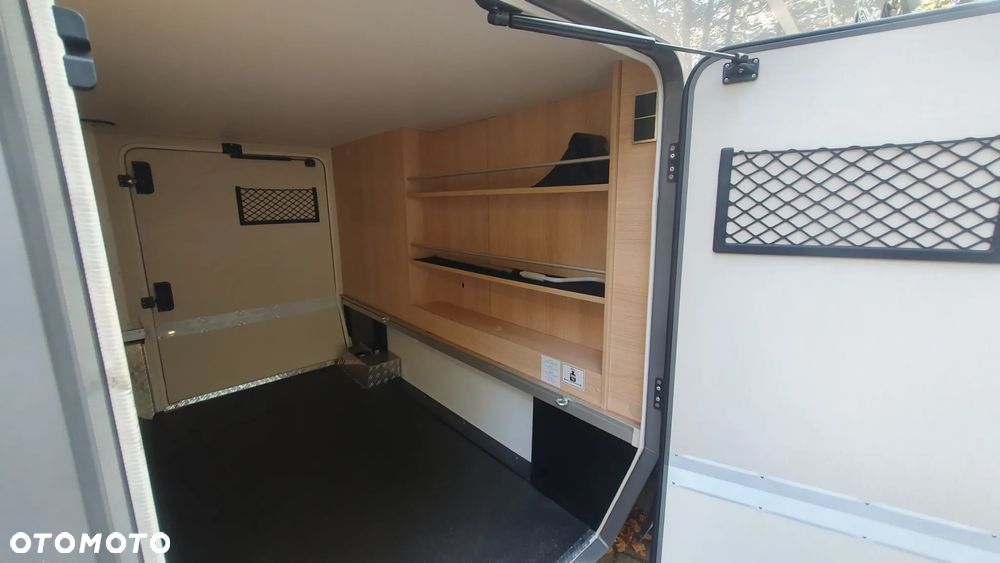 Mercedes-Benz camper Hymer B 580 - 33