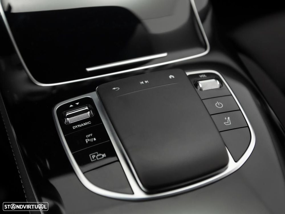 Mercedes-Benz E 300 de 9G-TRONIC - 26