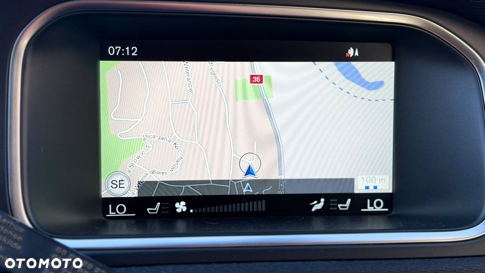 Volvo V40 - 17