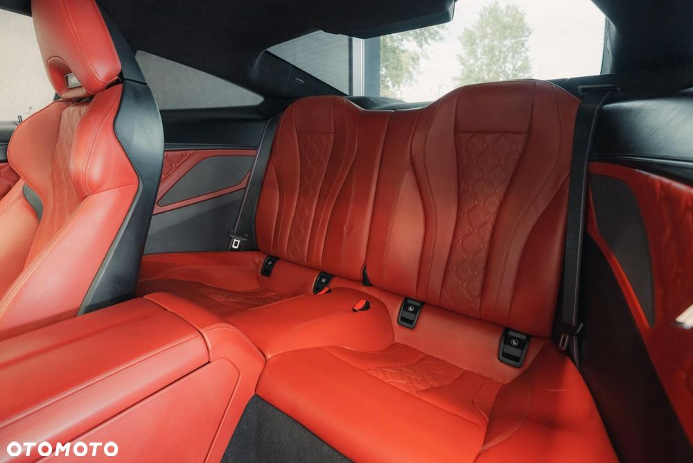 BMW M8 Competition - 15