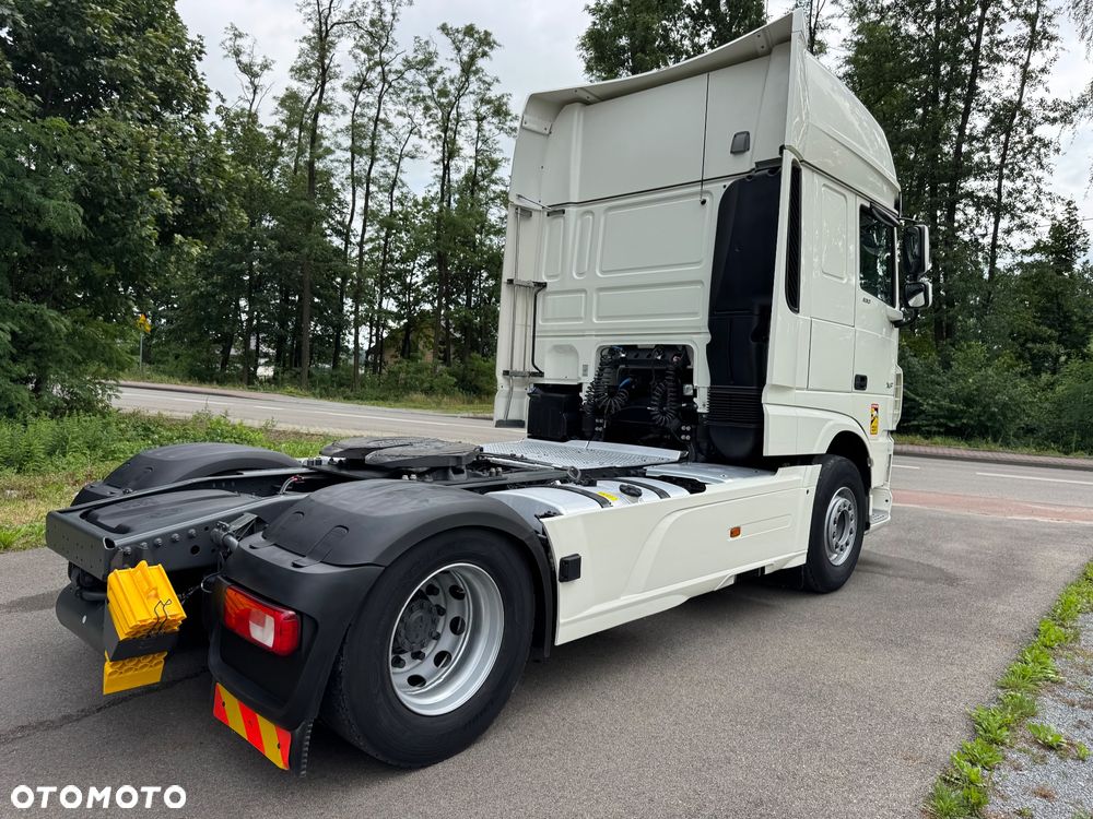 DAF XF 530 Super Space Cab Euro-6 FULL RETARDER XENON Klima Postojowa Lodówka 2-Zbiorniki Paliwa - 3